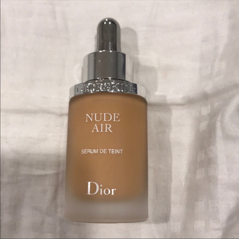 Dior nude air makeup - Picture 2 of 3